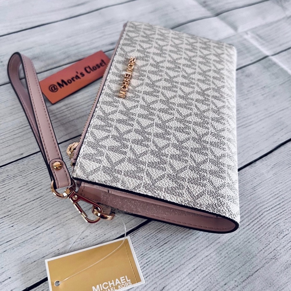 Michael Kors Double Zip Wallet/Wristlet - Picture 7 of 9